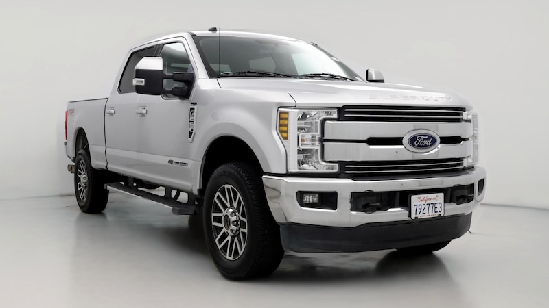 2019 Ford F-250 Lariat Hero Image