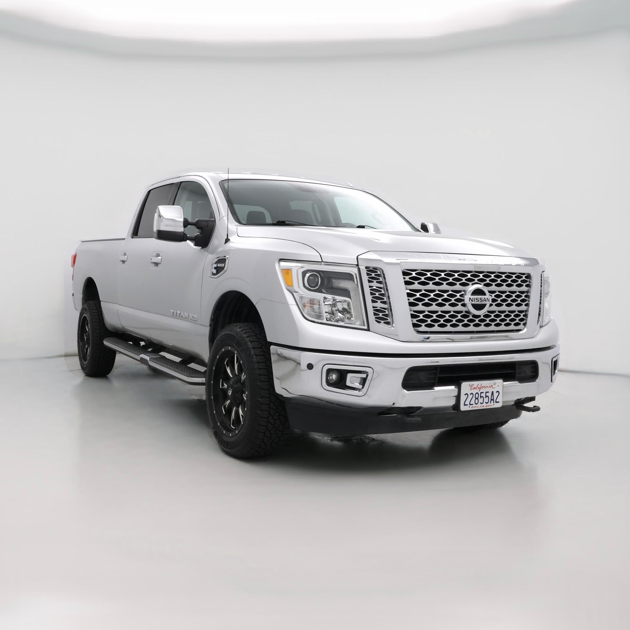 Thumbnail: 2016 Nissan Titan - 1