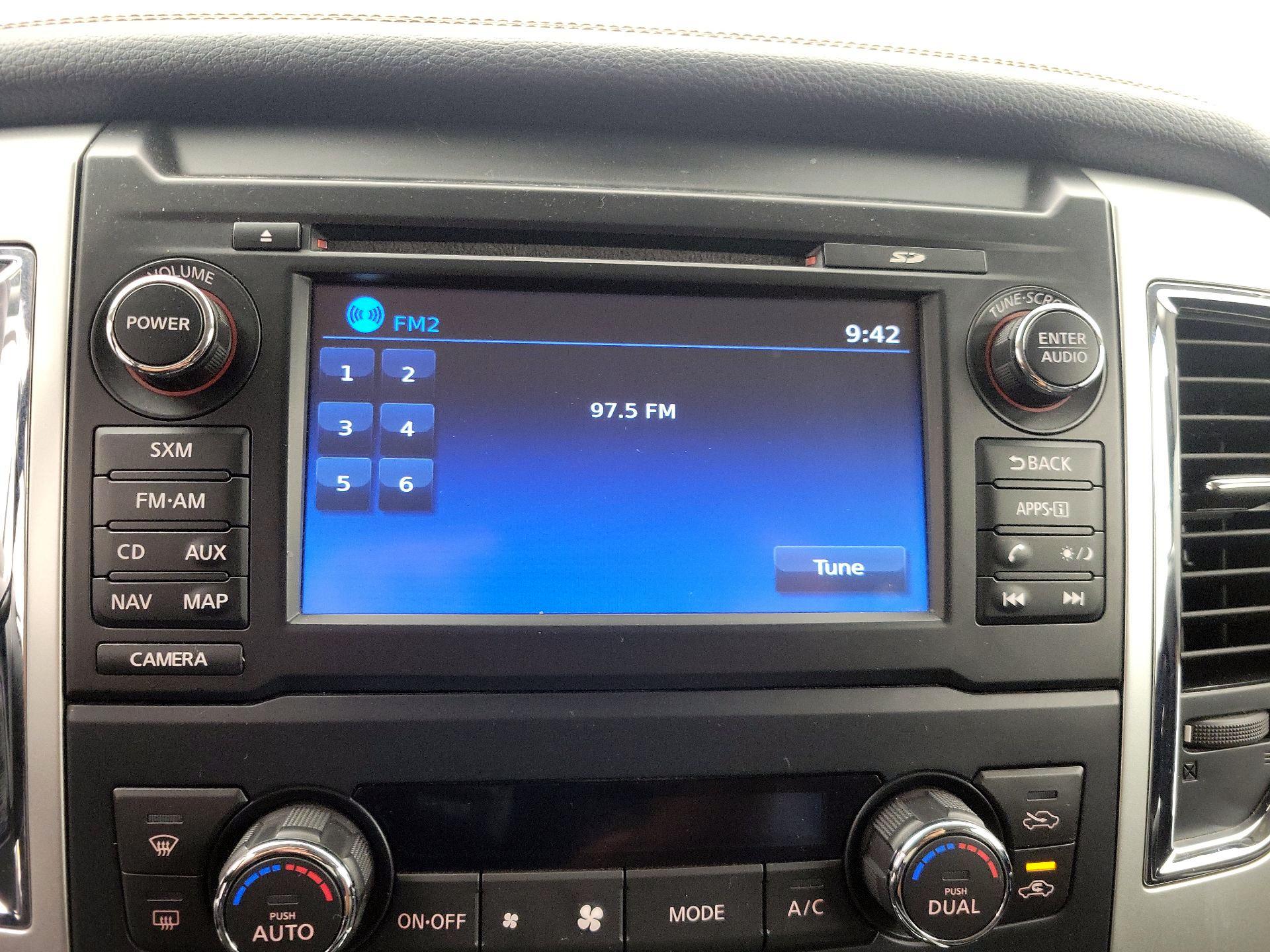 Thumbnail: 2016 Nissan Titan - 16