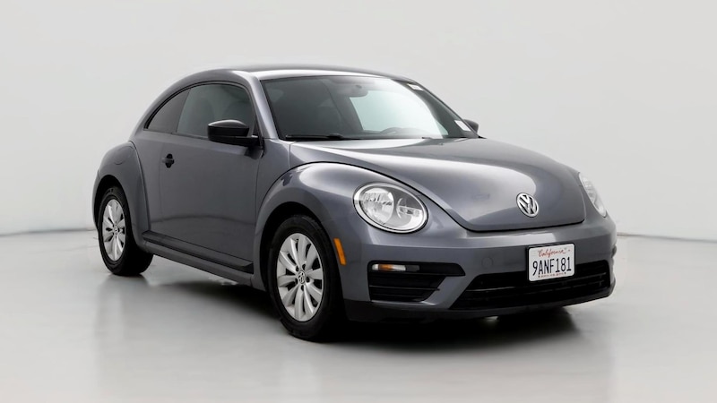 2017 Volkswagen Beetle S Hero Image