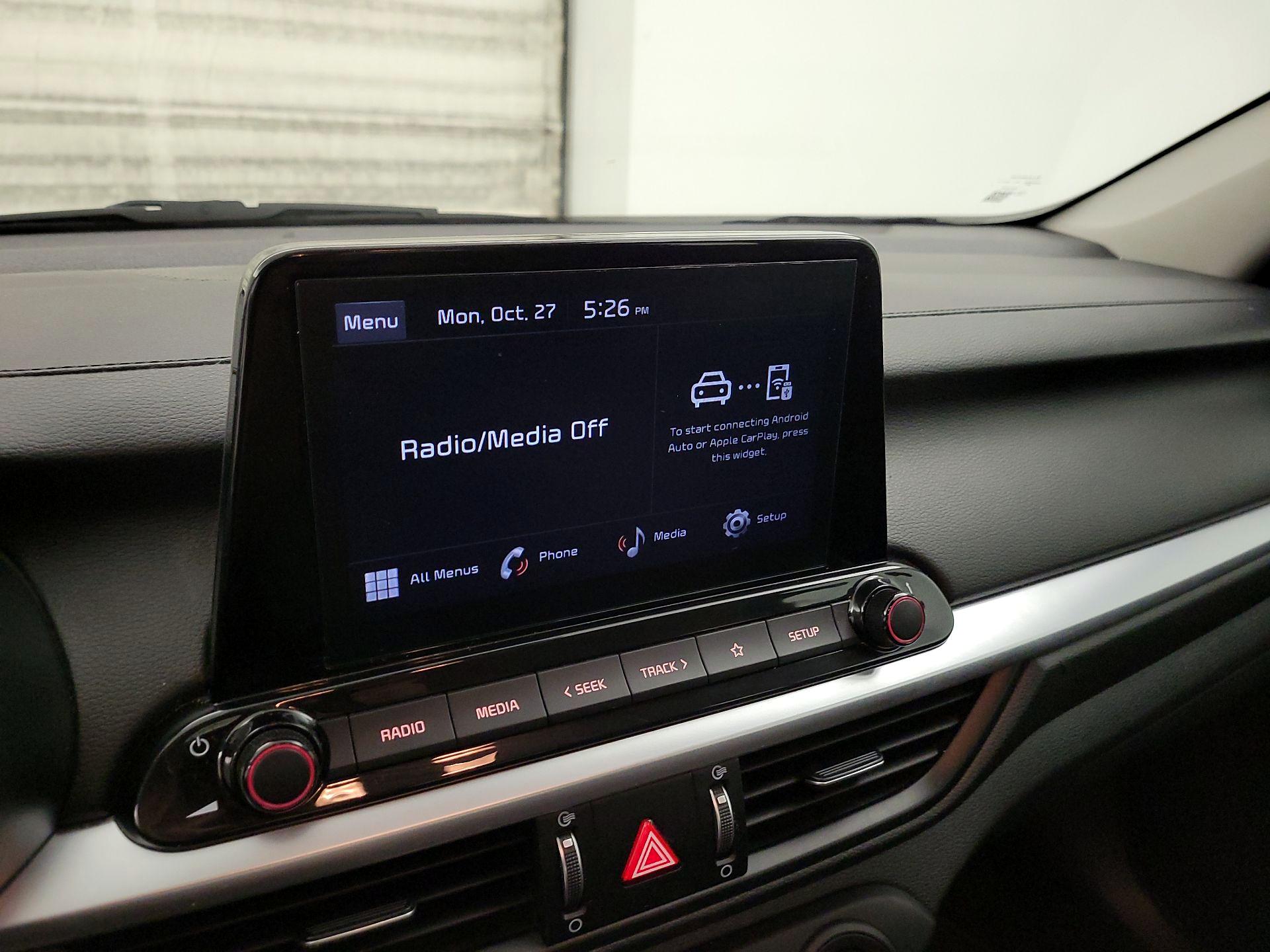 Thumbnail: 2023 Kia Forte - 15