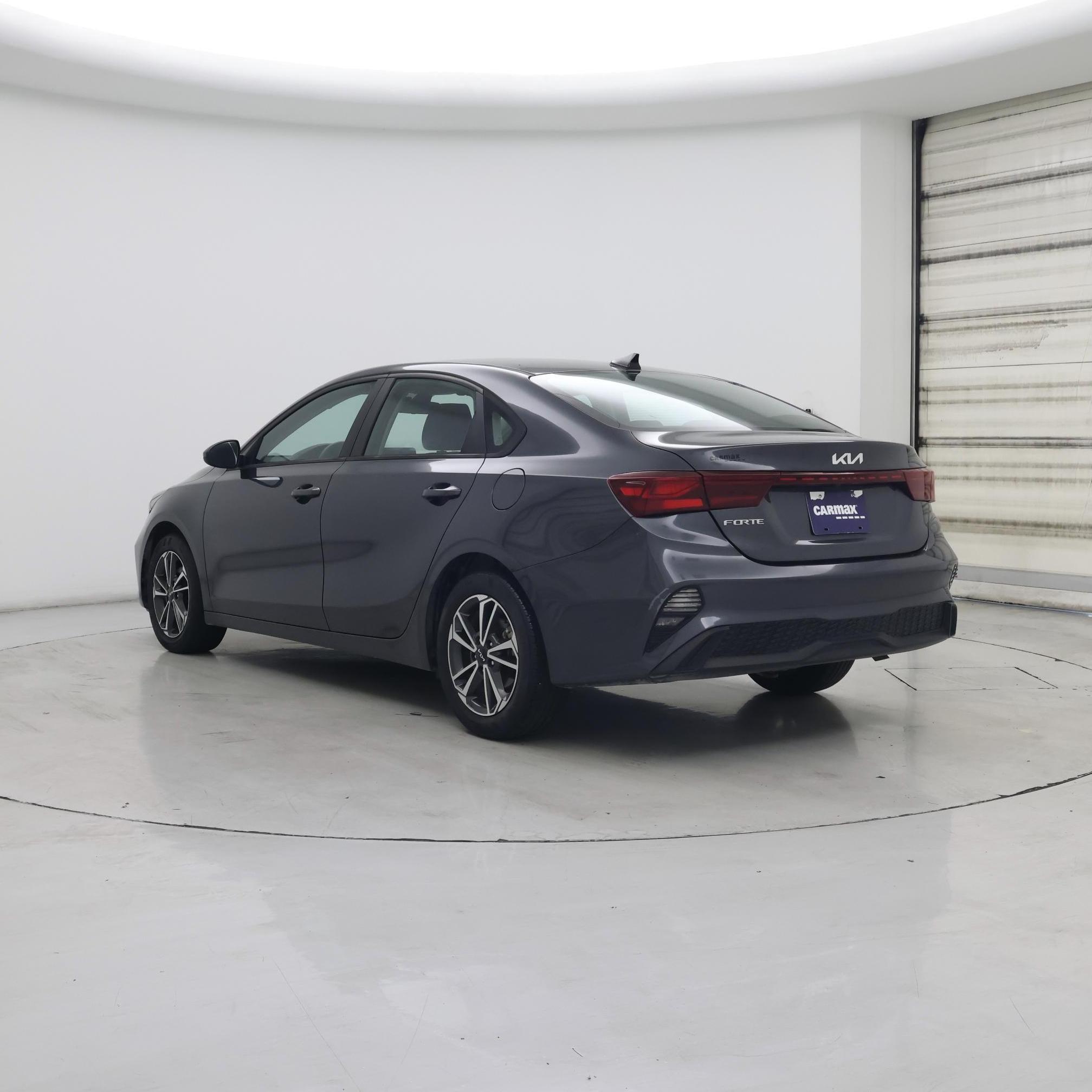 Thumbnail: 2023 Kia Forte - 2