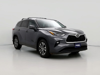 2022 Toyota Highlander XLE -
                Burbank, CA