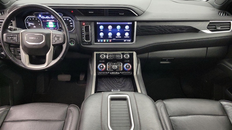 2021 GMC Yukon Denali 9