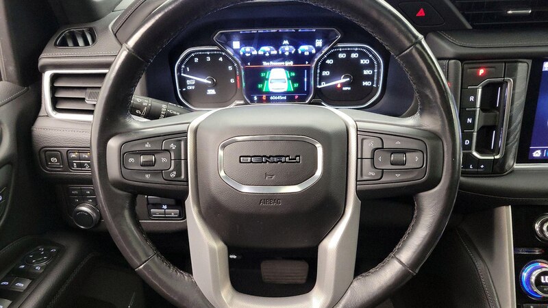 2021 GMC Yukon Denali 10