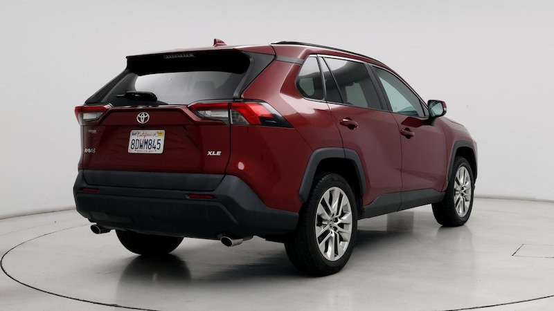 2019 Toyota RAV4 XLE Premium 8