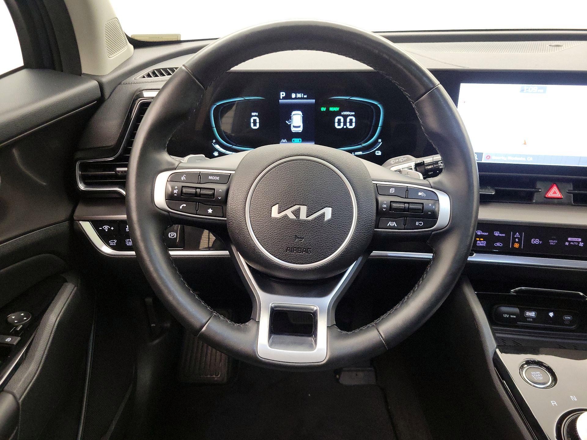 Thumbnail: 2023 Kia Sportage - 10