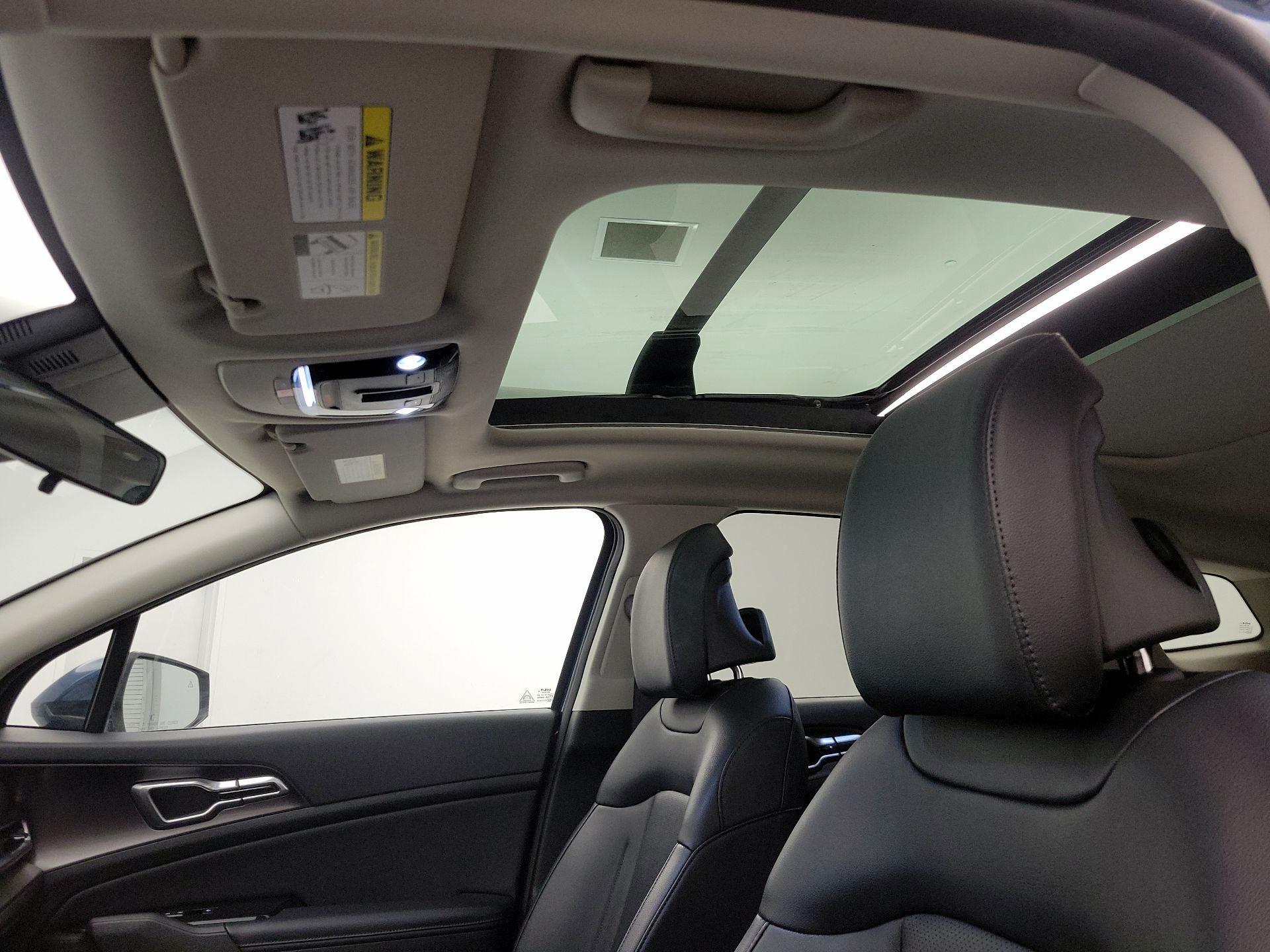 Thumbnail: 2023 Kia Sportage - 20