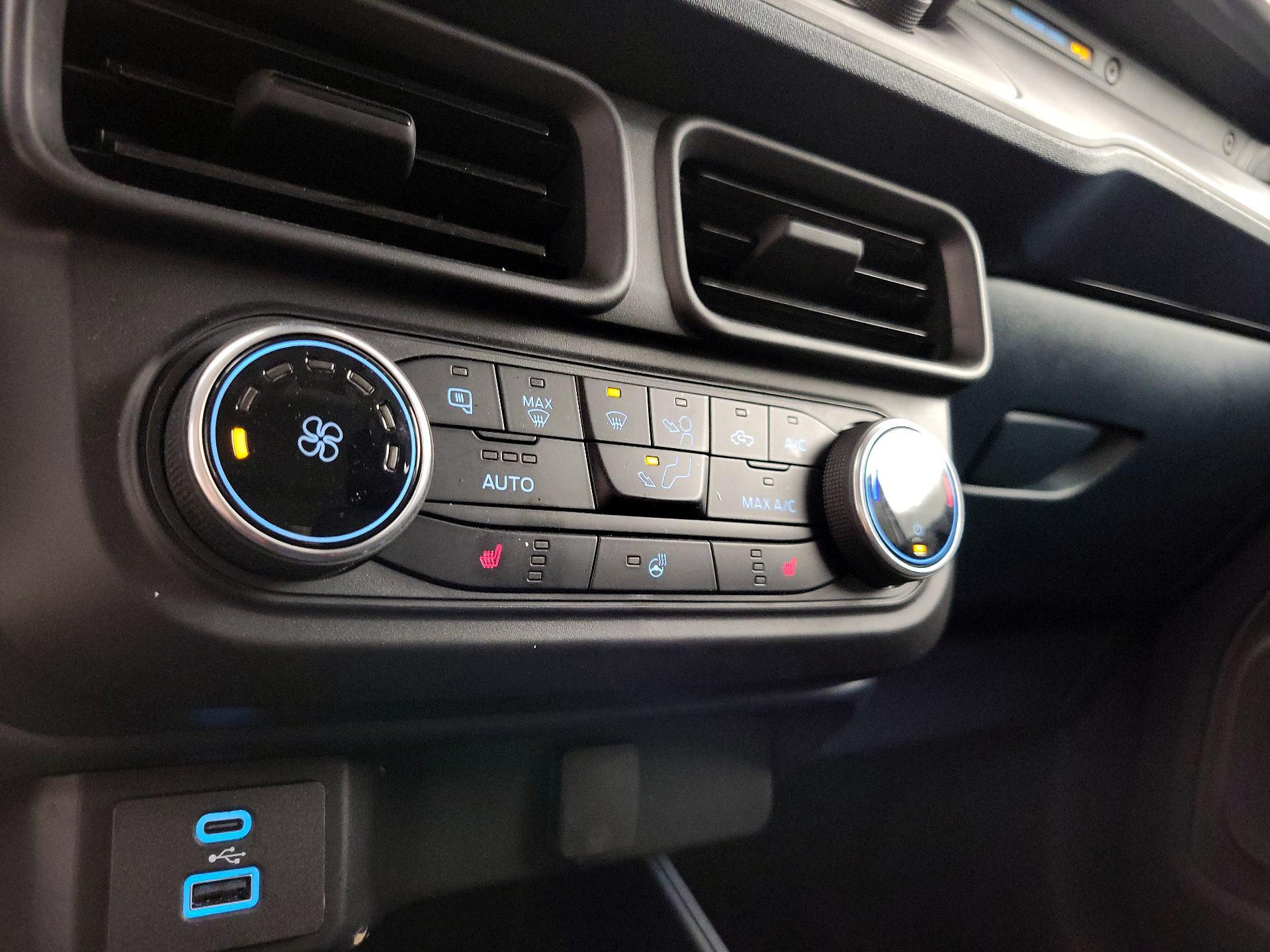 Thumbnail: 2023 Ford Maverick - 16