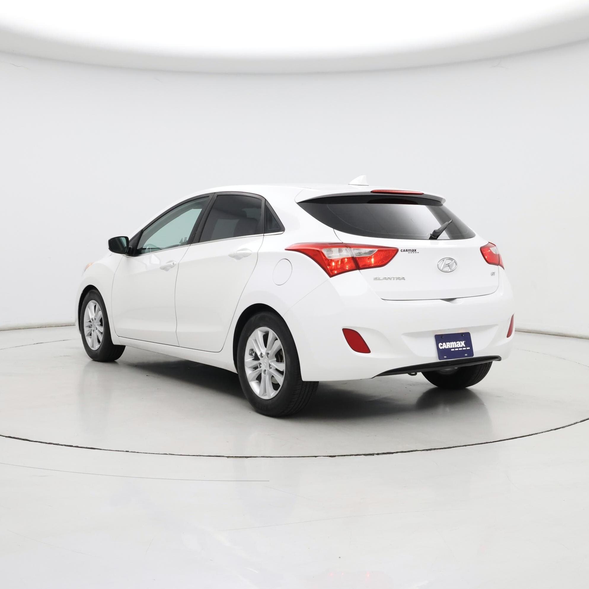 Thumbnail: 2013 Hyundai Elantra - 2