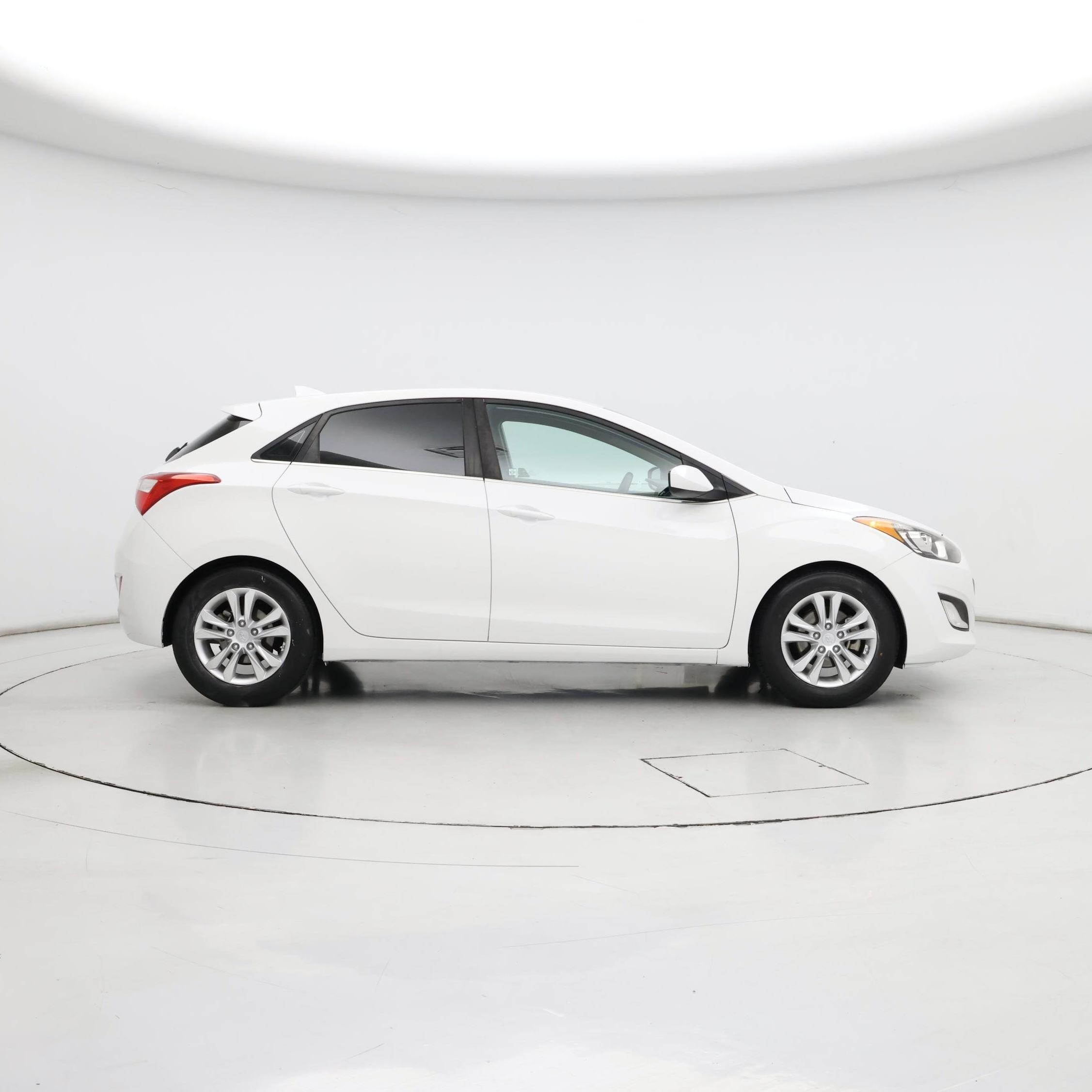 Thumbnail: 2013 Hyundai Elantra - 7