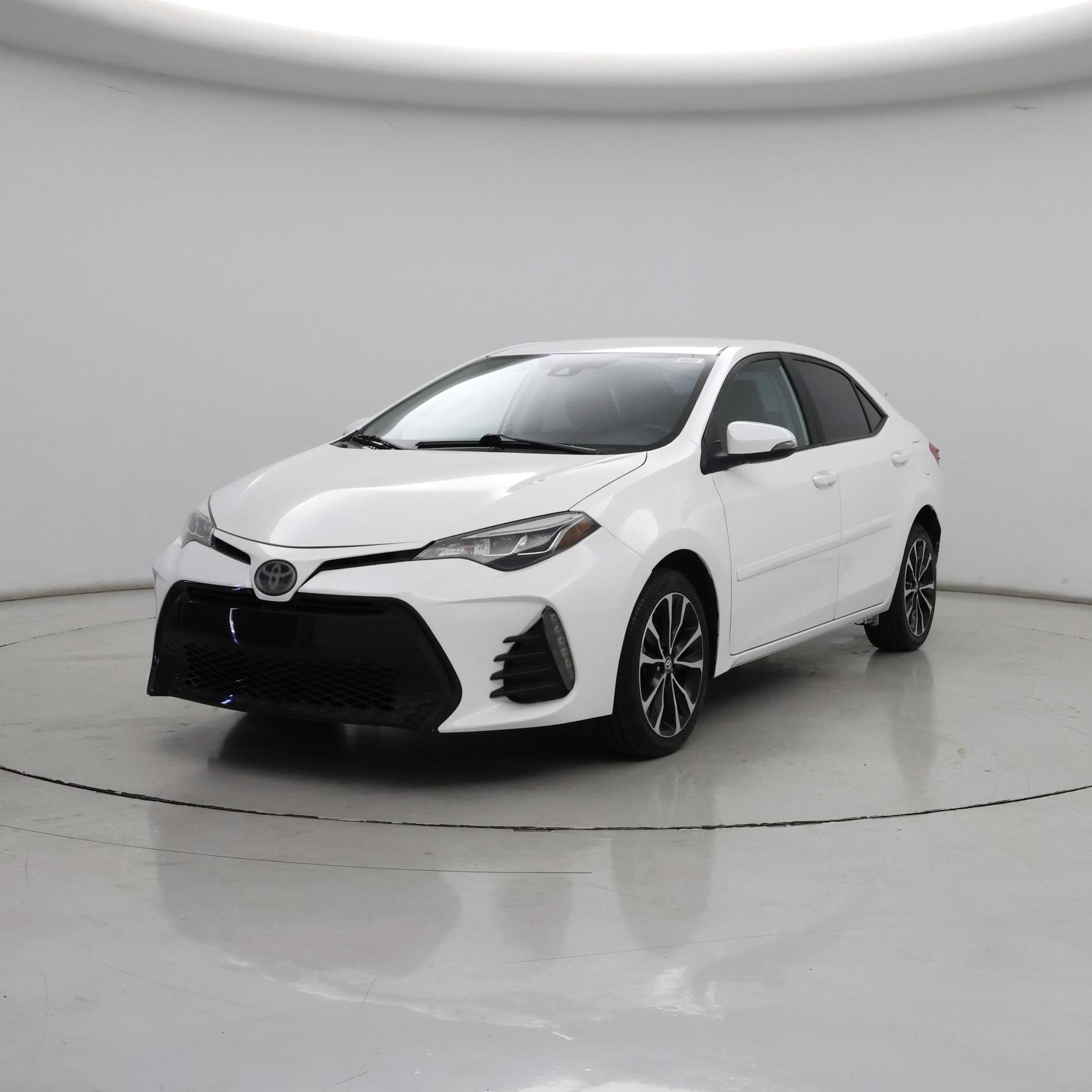Thumbnail: 2017 Toyota Corolla - 4