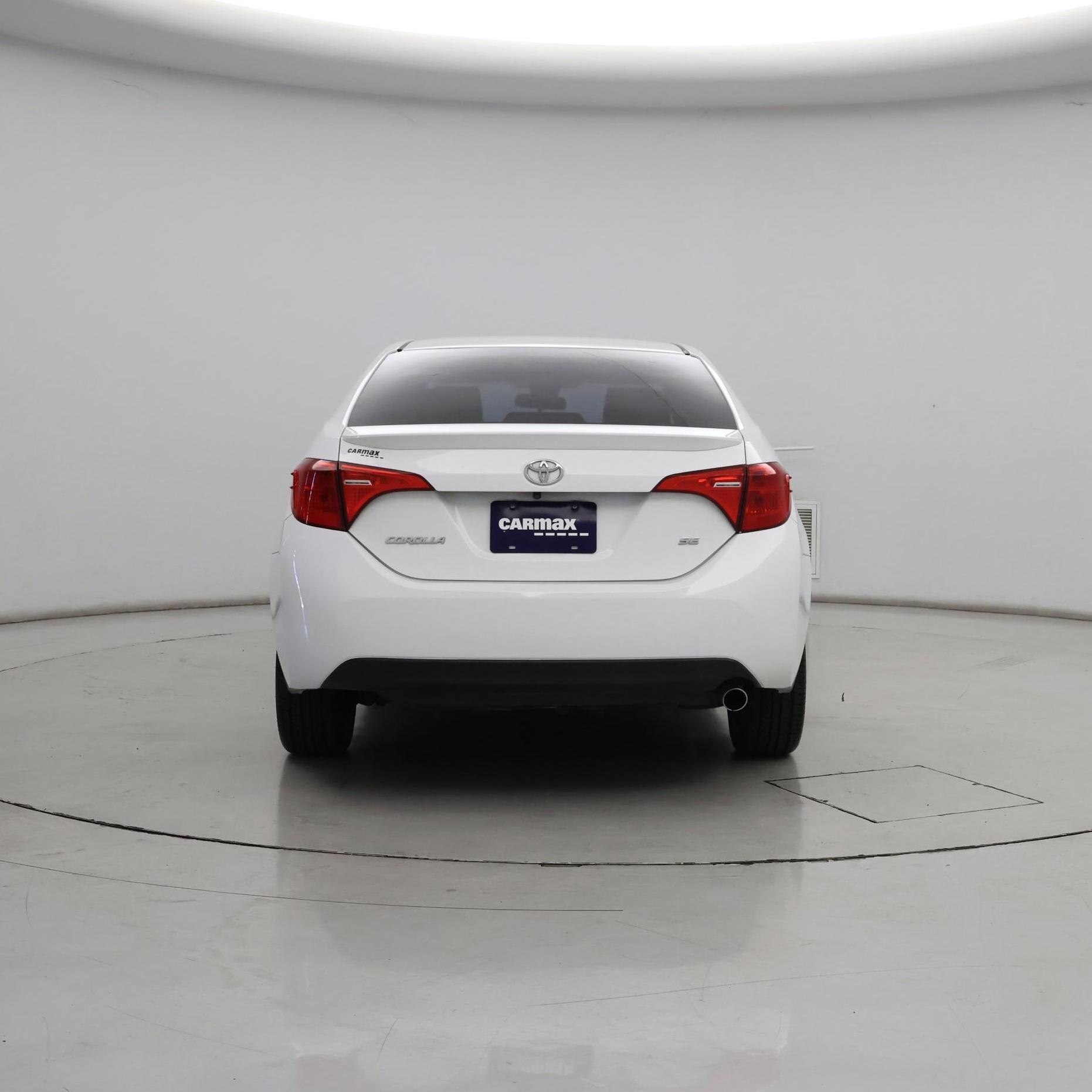 Thumbnail: 2017 Toyota Corolla - 6