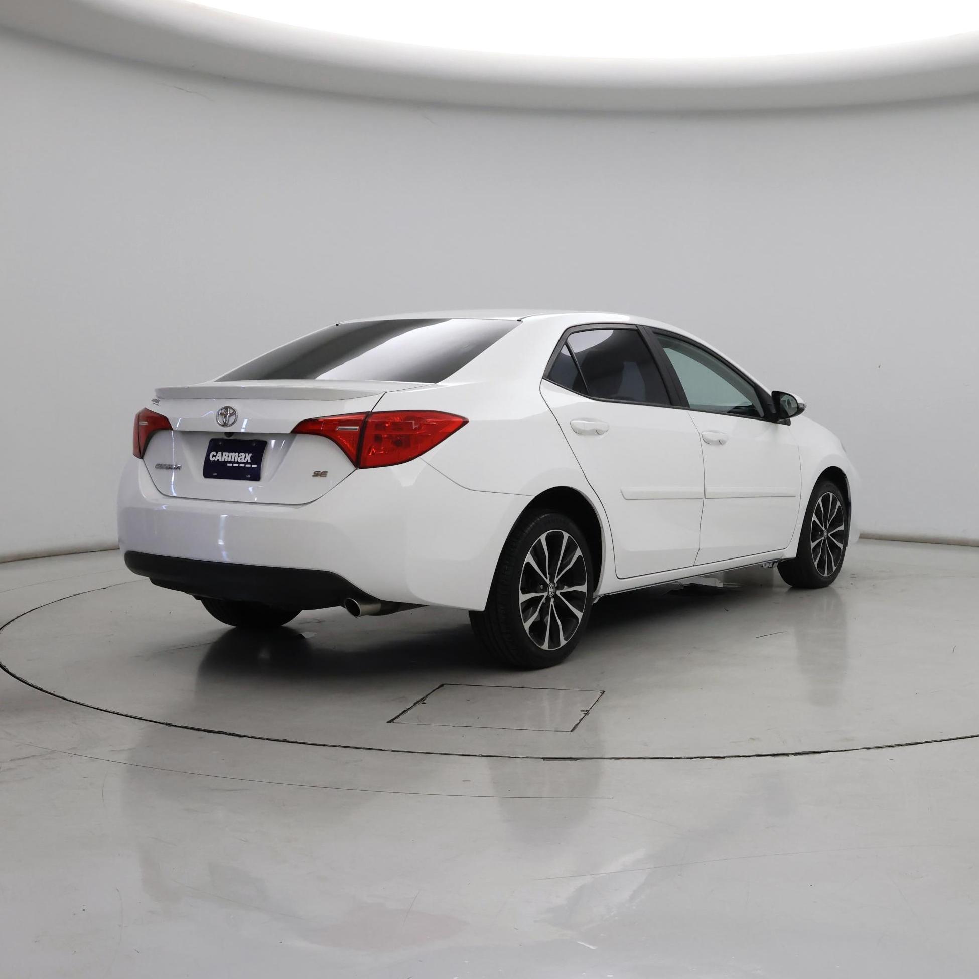 Thumbnail: 2017 Toyota Corolla - 8