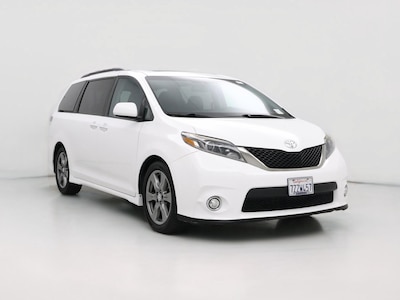 2017 Toyota Sienna SE -
                Modesto, CA