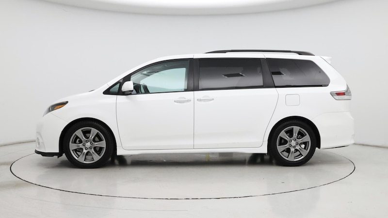 2017 Toyota Sienna SE 3