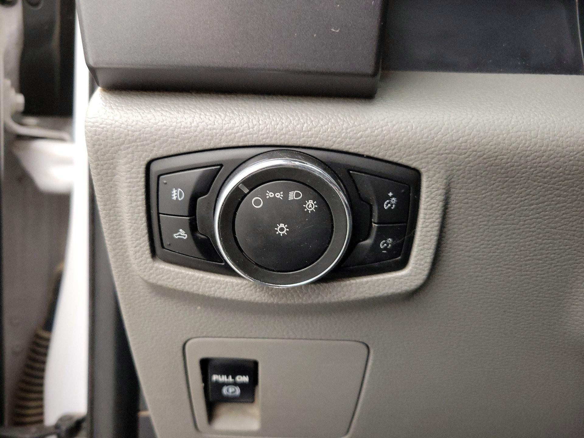 Thumbnail: 2015 Ford F-150 - 13