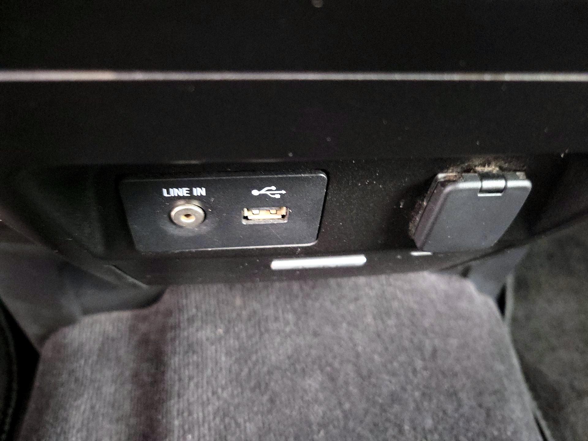 Thumbnail: 2015 Ford F-150 - 17