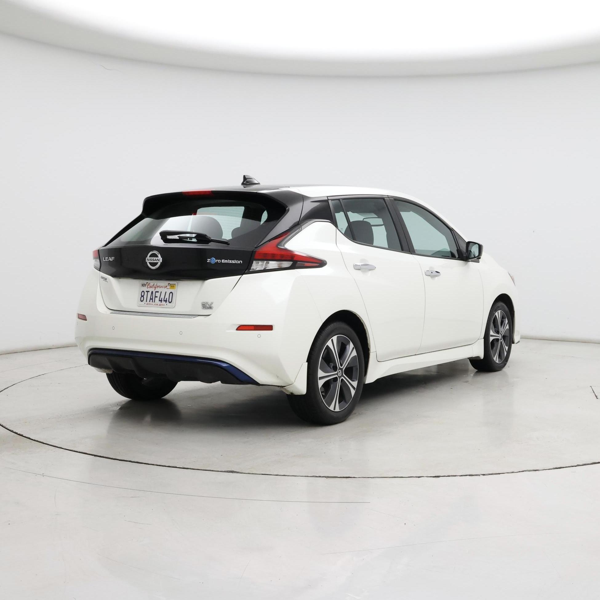 Thumbnail: 2020 Nissan Leaf - 8