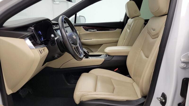 2017 Cadillac XT5 Luxury 11