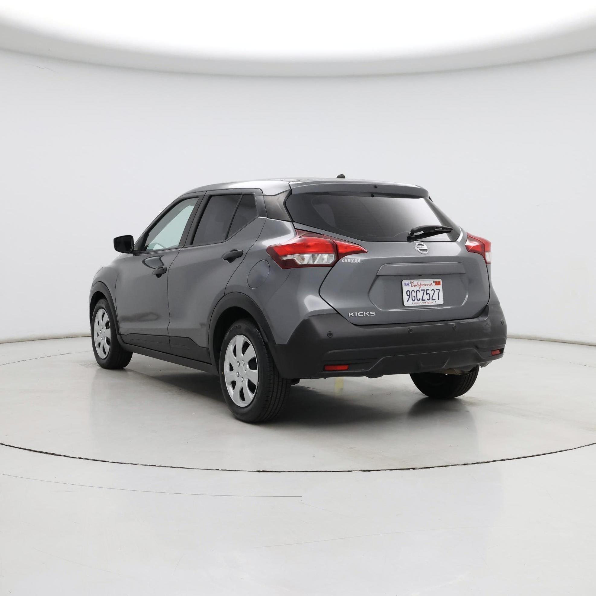 Thumbnail: 2020 Nissan Kicks - 2