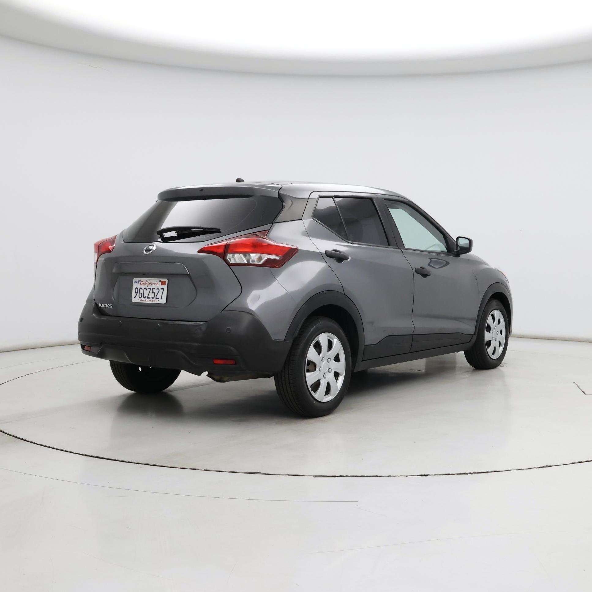 Thumbnail: 2020 Nissan Kicks - 8