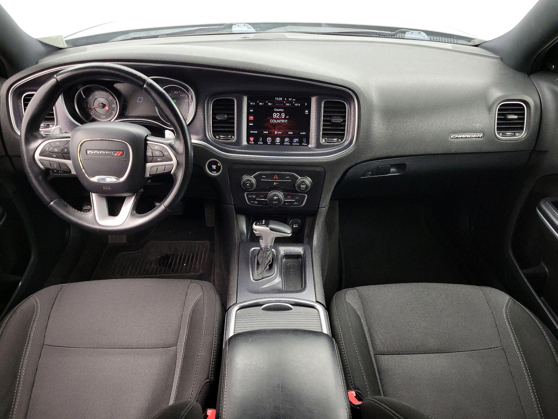 Thumbnail: 2016 Dodge Charger - 9