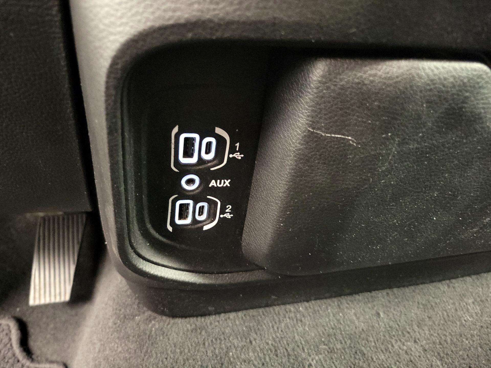 Thumbnail: 2019 RAM 1500 - 19