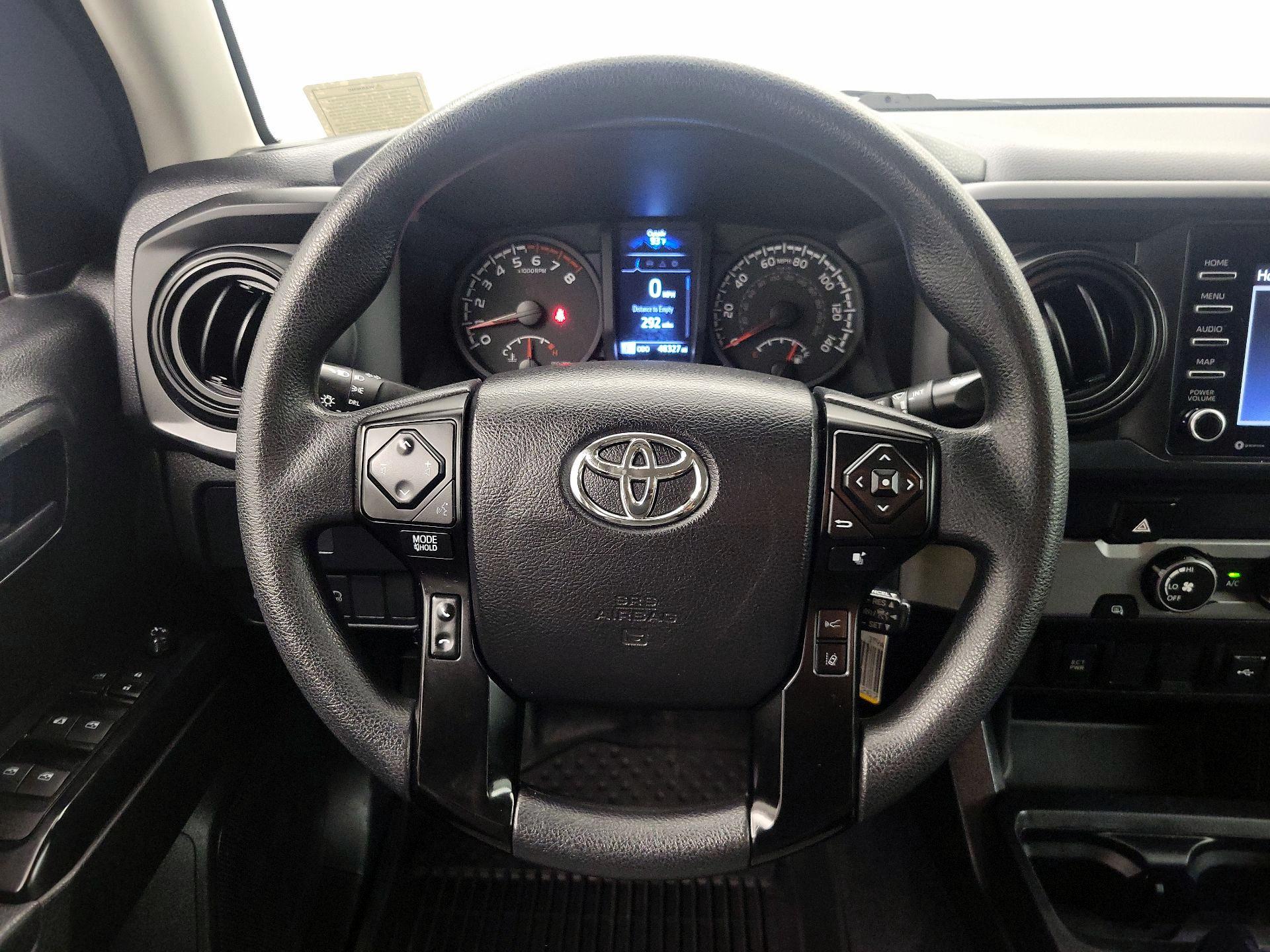 Thumbnail: 2021 Toyota Tacoma - 10