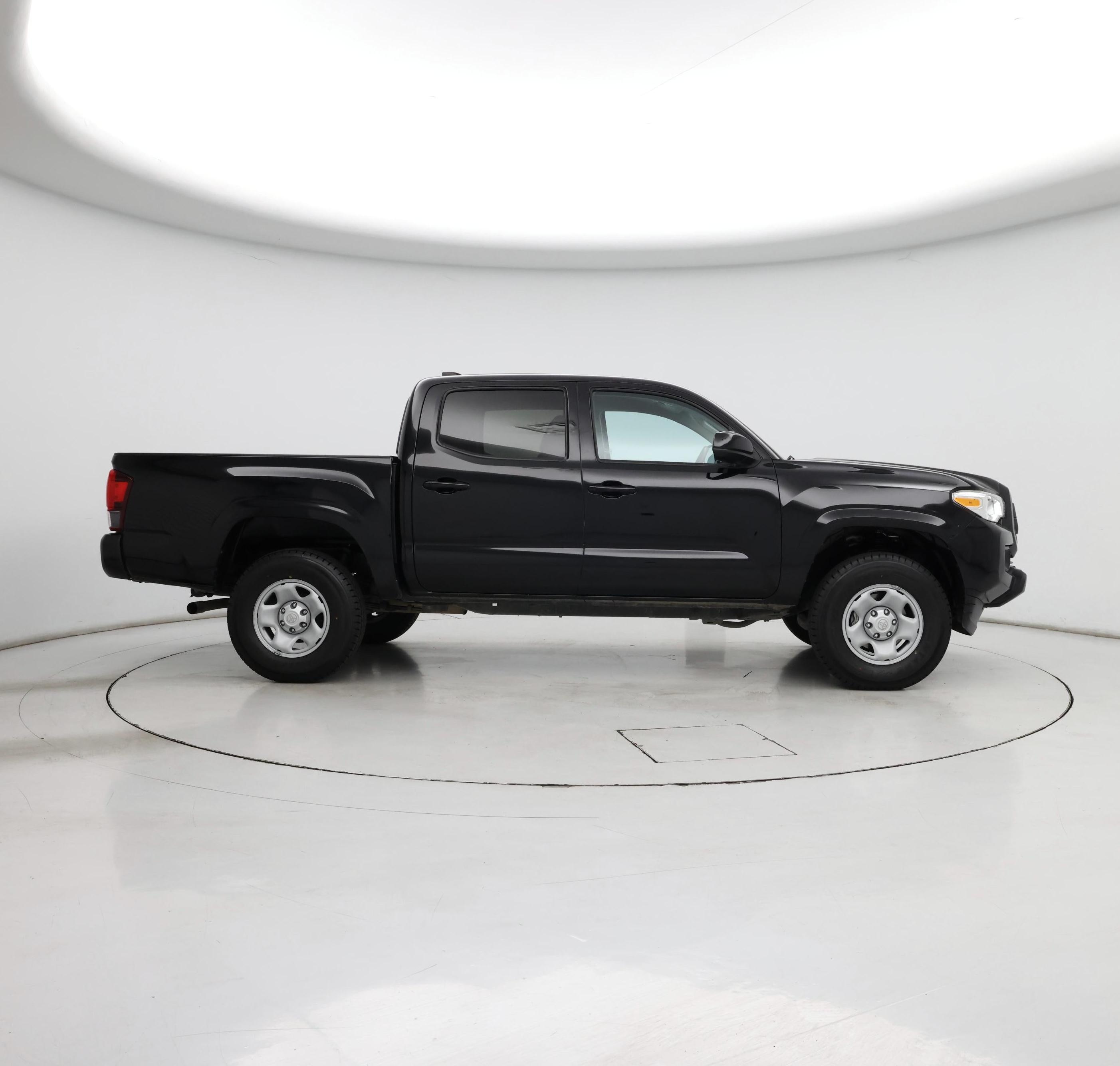 Thumbnail: 2021 Toyota Tacoma - 7