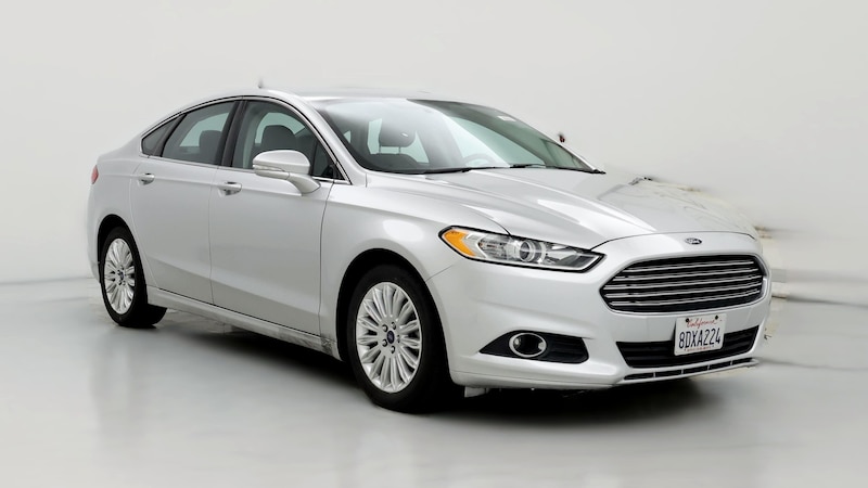 2014 Ford Fusion SE Hero Image