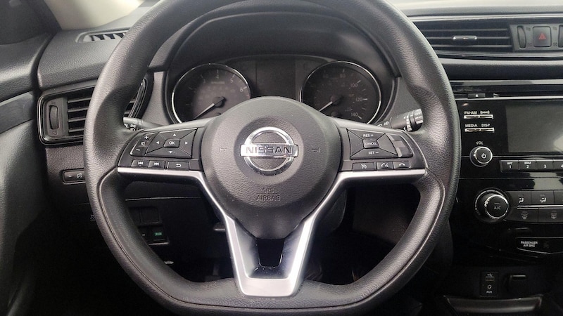 2017 Nissan Rogue S 10