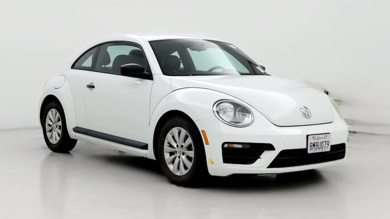 2017 Volkswagen Beetle S Hero Image