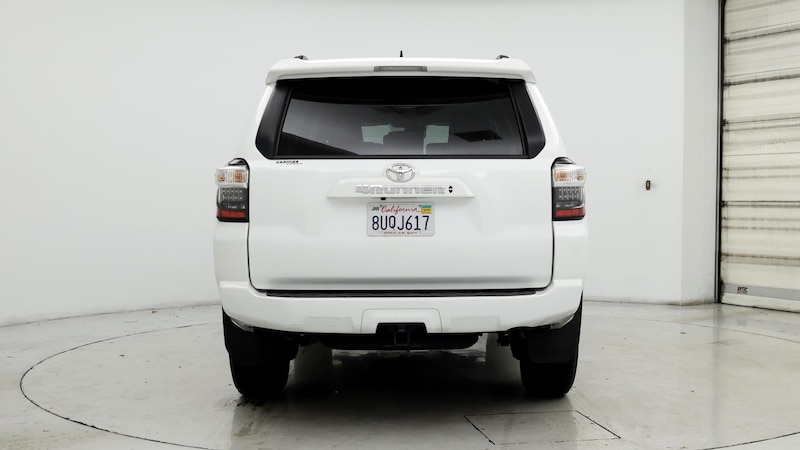 2021 Toyota 4Runner SR5 6