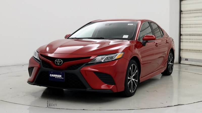 2020 Toyota Camry SE 4