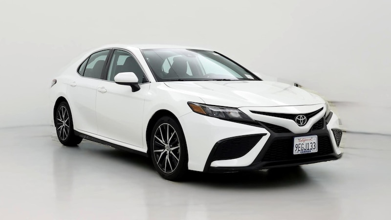 2021 Toyota Camry SE Hero Image