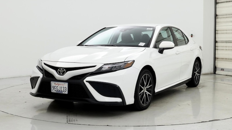 2021 Toyota Camry SE 4