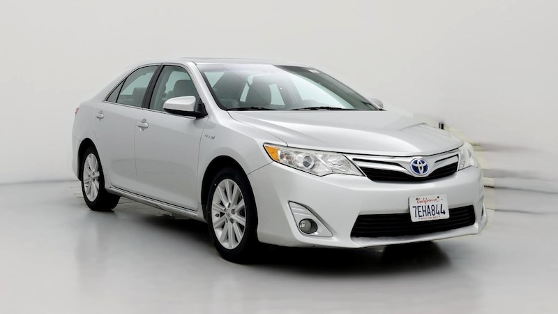 2014 Toyota Camry XLE Hero Image