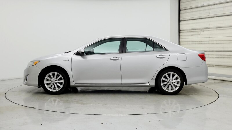 2014 Toyota Camry XLE 3