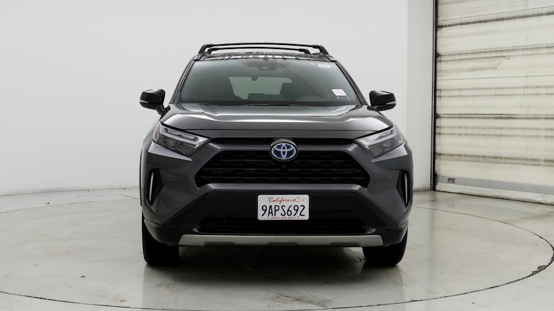 2022 Toyota RAV4 XSE 5