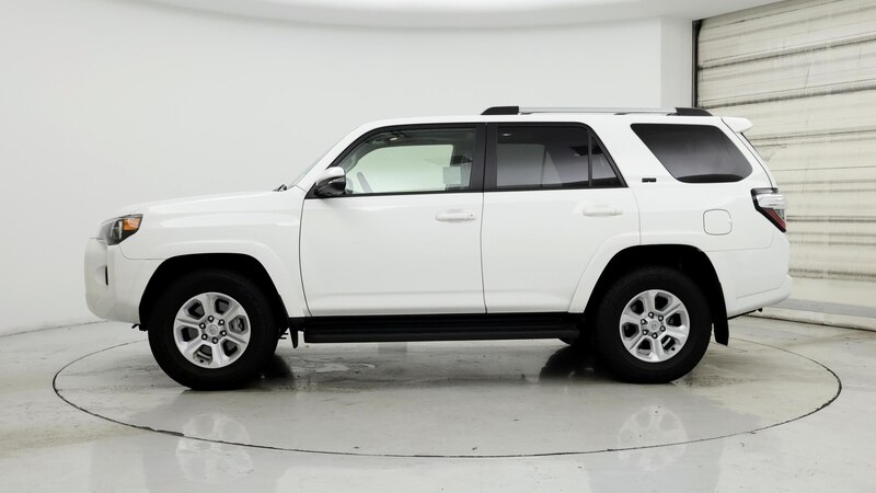 2022 Toyota 4Runner SR5 3