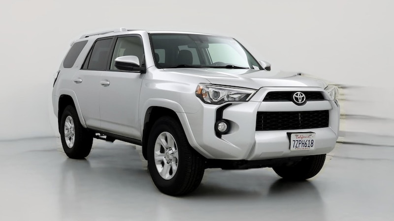 2018 Toyota 4Runner SR5 Hero Image