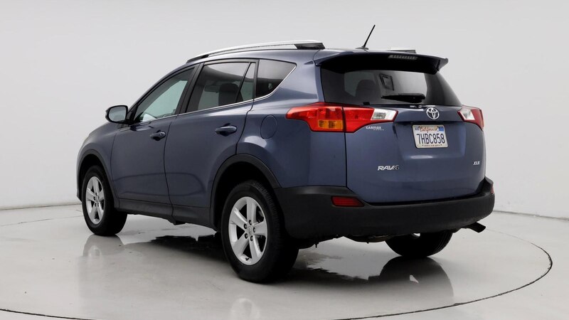 2014 Toyota RAV4 XLE 2