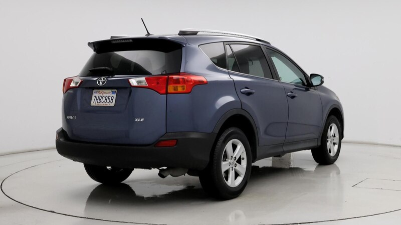 2014 Toyota RAV4 XLE 8