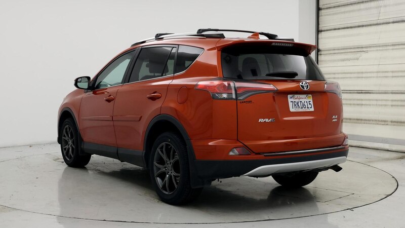 2016 Toyota RAV4 XLE 2