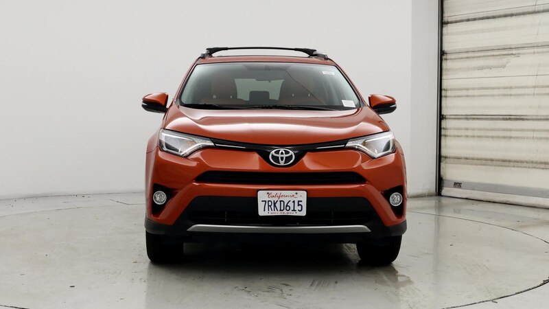 2016 Toyota RAV4 XLE 5