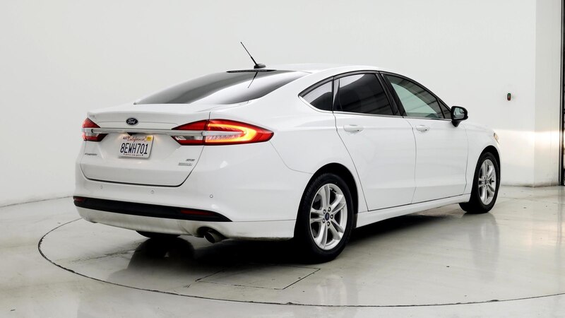 2018 Ford Fusion SE 8