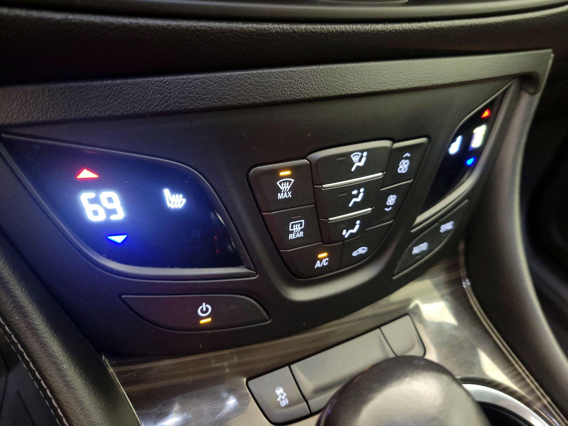 Thumbnail: 2019 Buick Envision - 16