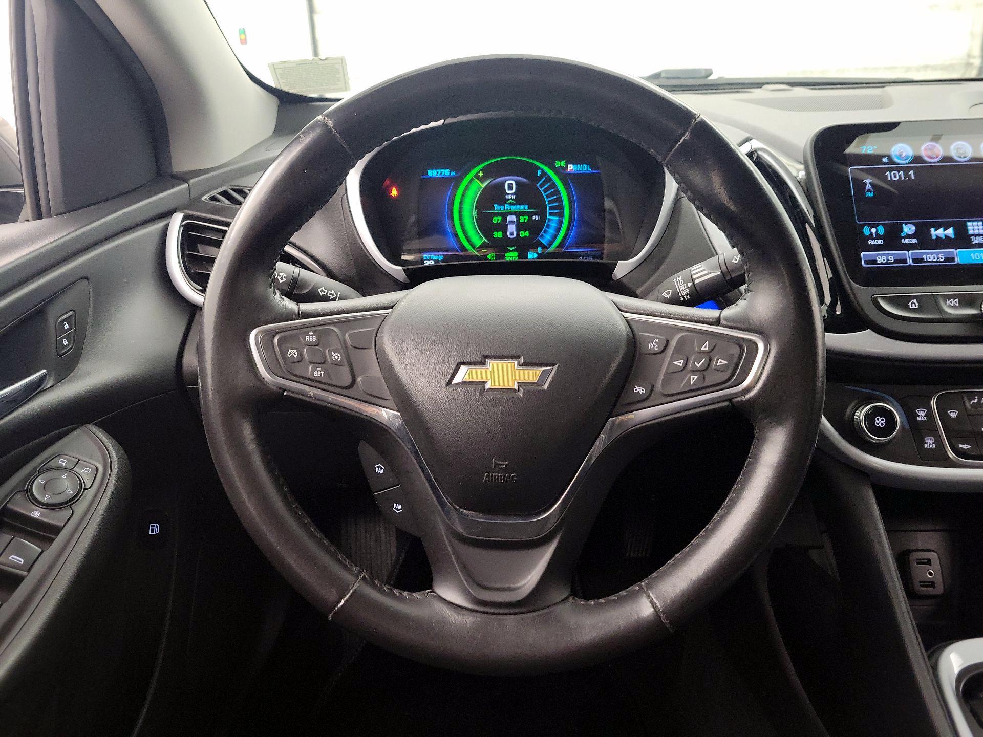 Thumbnail: 2017 Chevrolet Volt - 10