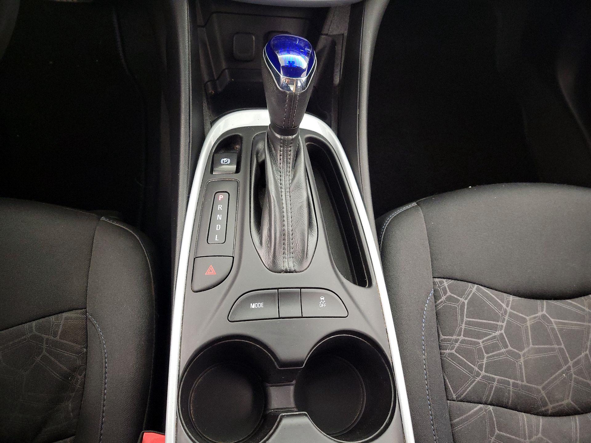 Thumbnail: 2017 Chevrolet Volt - 17